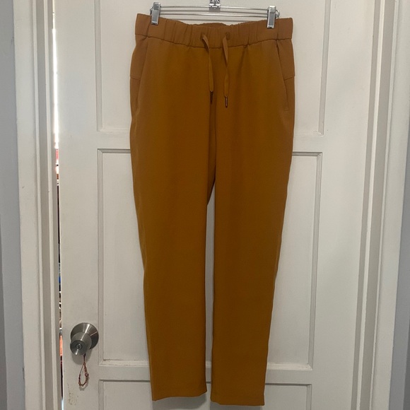 Lululemon size 6 pants mustard - Picture 1 of 4